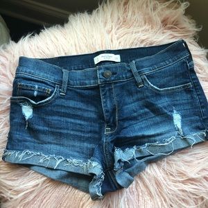 Cheeky dark blue denim shorts